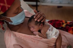 WHO Recommends Immediate Skin-to-Skin Contact for Prematurely Born Babies