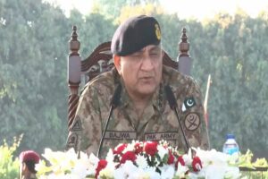 Farewell Visits: Army Chief General Bajwa Visits Bahawalpur, Okara