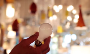 Scheme Offers Ukrainians LED Light Bulbs to Ease Energy Shortage