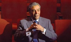 Acclaimed Media Personality and Literati Zia Mohyeddin Passes Away at 91