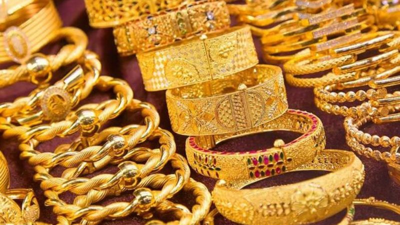 Gold, Price, Increases, Tola, International, Market