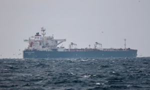 Iran Revolutionary Guards Seize Oil Tanker in Gulf of Oman, says US Navy