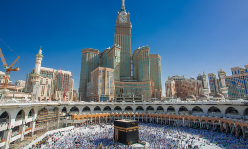 Makkah Hotels Prepare to Offer Accommodation Packages for Eid-ul-Fitr Celebrations