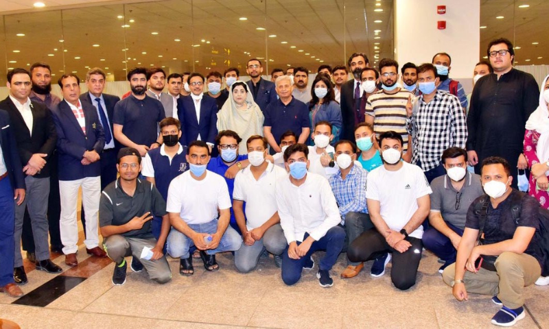 Students from Pakistan going back to China See Restoring Life