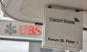 Swiss Authorities Say Probing UBS-Credit Suisse Merger