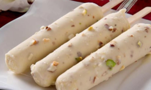 Beat the Heat with Homemade Pista Kulfi - A Rich and Creamy Frozen Delight