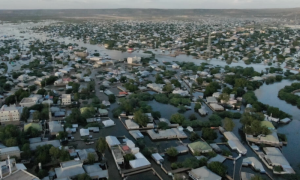 Flash Flooding in Somalia Displaces 200,000 People: Official