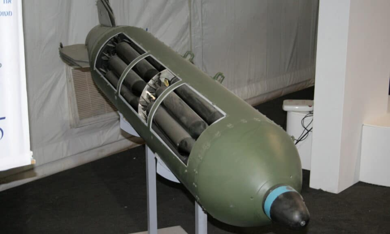 Moscow Says It May Use Similar Weapons if Washington Provides Cluster Bombs to Kyiv