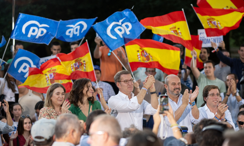 Spain Conservative Leader Claims Win in Elections as Hung Parliament Looms 1