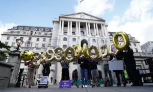 Activists Call for Bank of England to Reconsideration Interest Rate Hike