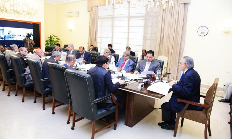 Cabinet, Committee, Karachi Port, Finance Minister, Ishaq Dar, Naveed Qamar, Khurram Dastgir Khan, power, Musadik Masood Malik, Minister of State for Petroleum,