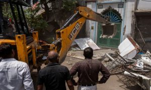 Shrine, India, Muslim, Demolish, Hindutva