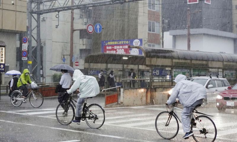 Japan, Storm, Rains, Osaka Bay, Tokyo, Weather, Roads, Sea of Japan, Meteorological, Pacific Ocean,