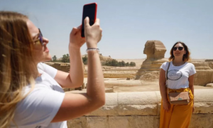 Egypt Rejects Charging $1,000 Fee on Tourists