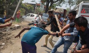 India Hindu Beating muslims