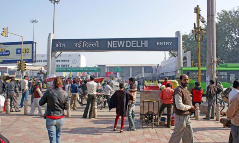 Schools, banks, business establishments to remain shut in New Delhi