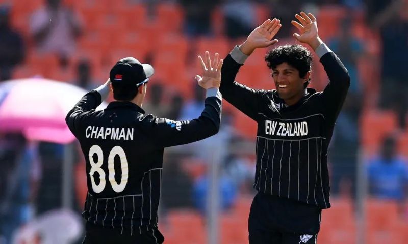 https://wenewsenglish.pk/icc-world-cup-the-mega-event-begins-as-kewis-bowlers-restrict-english-batters-to-282/