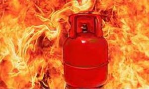 Gas Cylinder Explosion Leaves Two injured in Karachi