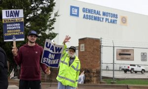 UAW, US, GM, Ford, Stellantis