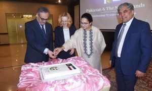 Pakistan, Netherlands, diplomatic ties, commemorative stamp, Foreign Secretary, Syrus Sajjad Qazi, Dutch Ambassador, Henny de Vries,