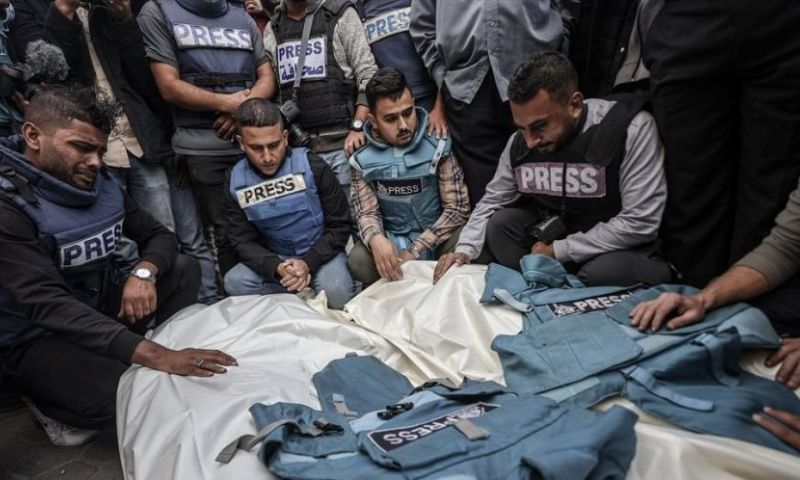 100 Journalists Killed in Gaza, Israeli attacks, government media office,