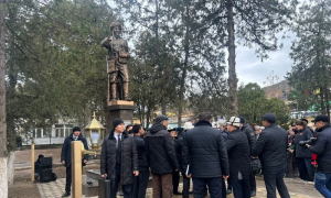 Kyrgyz President Japarov Unveils Monument to Poet Moldo Niyaz