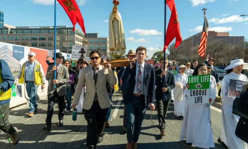 Thousands March in Anti-abortion Demonstration in Texas