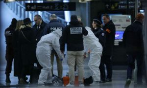 Knife Attack, Paris, Terrorism, Police, Gare de Lyon, Rail Station, Mental, French, Italian, Mali, France