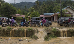 Death Toll Rises to 26 in Sumatra Flash Floods and Landslides