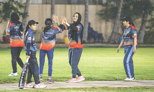 Female Players Shine in Karachi's Night Cricket Tournament
