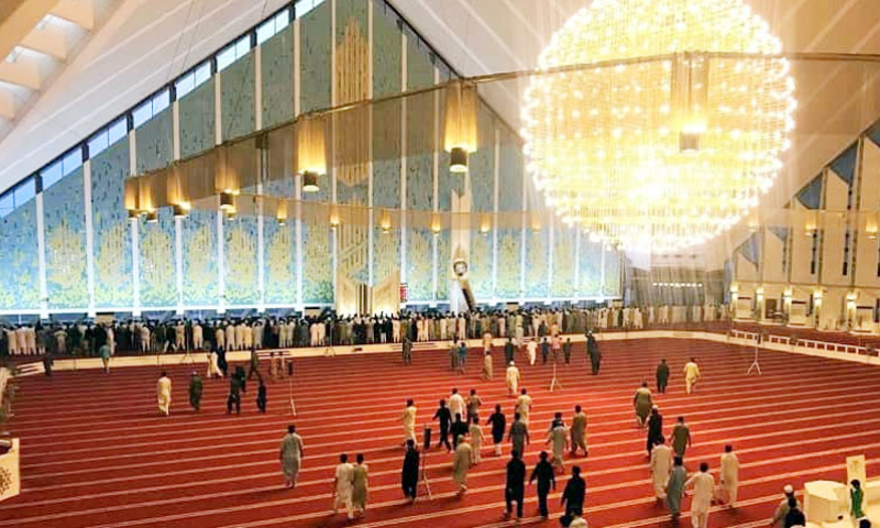 Mehfil-e-Shabeena Starts at Islamabad's Faisal Mosque