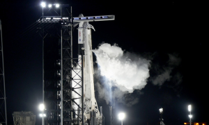 Scrubbed Launch Delays SpaceX Mission to International Space Station