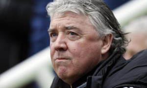 Newcastle Former Boss Kinnear Dies at 77