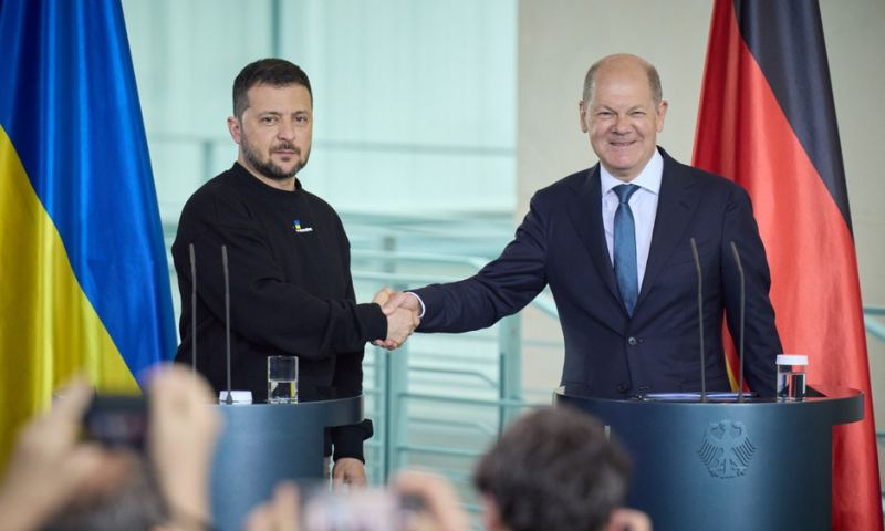 Ukrainian President, Volodymyr Zelenskyy, German Chancellor, Olaf Scholz, anti-aircraft missile systems,