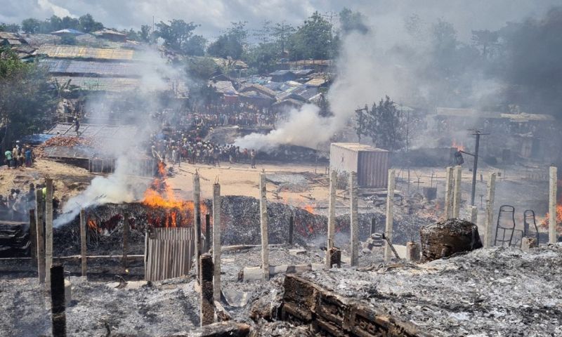 Fighting in Myanmars Rakhine State Forced Some 45000 Rohingya to Flee UN