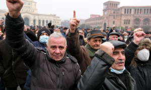 Thousands Rally in Armenia Demanding PM Pashinyan's Resignation