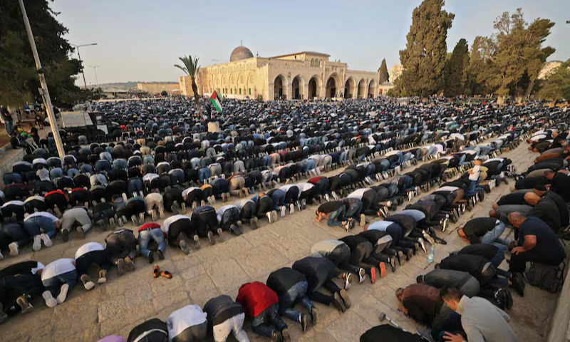 40000 Palestinians Offer Eid Al Adha Prayers at Al Aqsa Mosque Amid Somber Eid