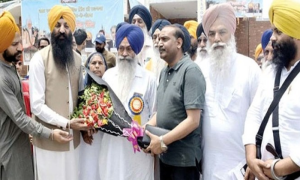 447 Indian Sikh pilgrims Arrive at Gurdwara Panja Sahib