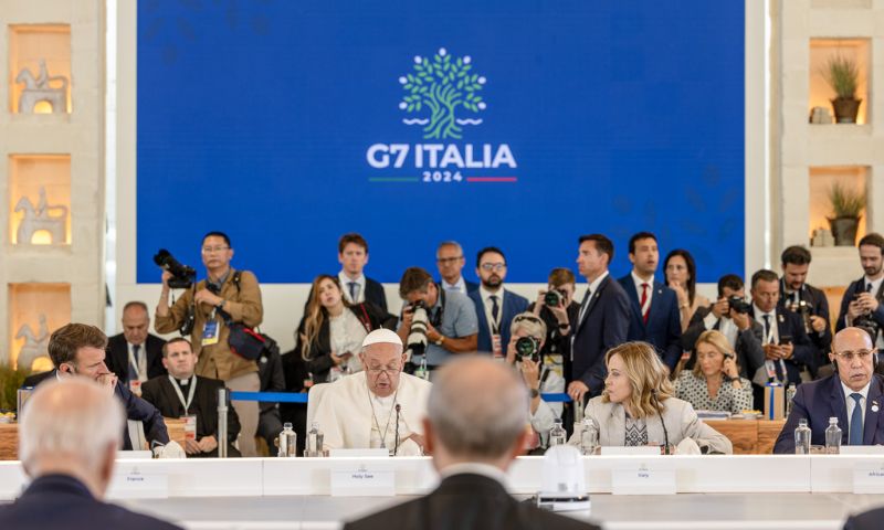 G7 Summit, Pope, Francis, Ban, Lethal, Weapons