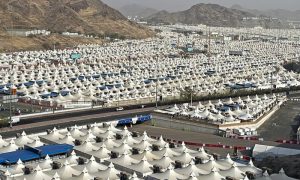 Hajj Pilgrims, Mina, Tarwiyah Day, Saudi Arabia, Hajj, Grand Mosque, Arafat, Muzdalifah, Makkah, Jamarat Al-Aqaba,