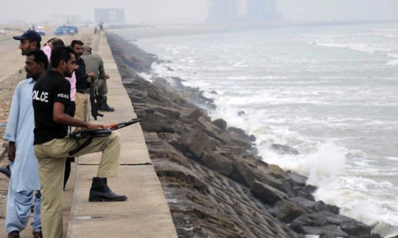 Commissioner, Karachi, Imposes, Ban, Beach, Section 144