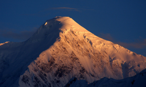 Golden Peak, Japanese Climber, GB