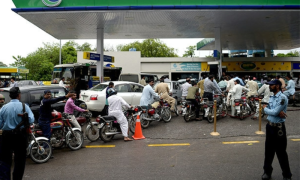 Pakistans Petroleum Dealers Warn of Nationwide Shutdown Against Advance Tax 1