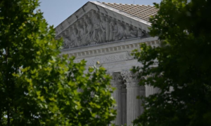 US Supreme Court Orders Review of Ruling on Contentious Social Media Laws