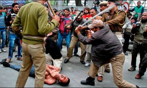 India’s War Crimes, 900 Kashmiris Martyed, Indian Troops,