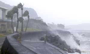 Thousands, Evacuate, Strong Typhoon, Japan