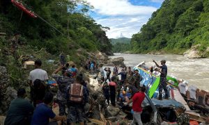 Indian tourists, bus, Nepal, Marsyangdi River, Tanahun, Pokhara, Kathmandu,