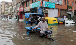 India Floods, India, Heavy Rains, Floods, Gujarat, Andhra Pradesh, Telangana, Rahul Gandhi, Congress