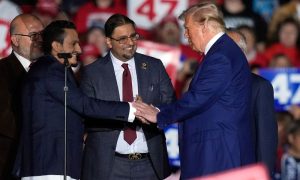 Trump, Michigan, Muslim, Leaders, Gains, Support